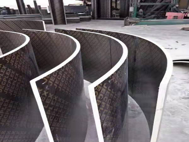 山东建筑模板厂家